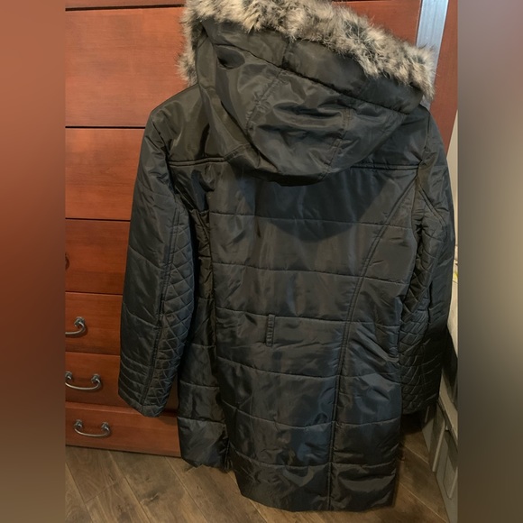 GUESS Women’s Fur Hood Parka - Picture 2 of 2